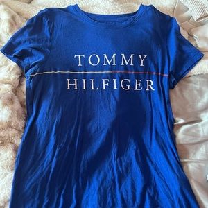 Tommy Hilfiger blue t-shirt